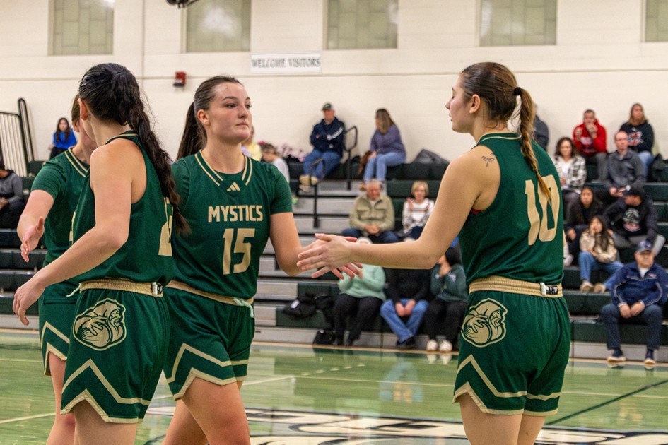 MYSTICS BASKETBALL vs Bellevue - image