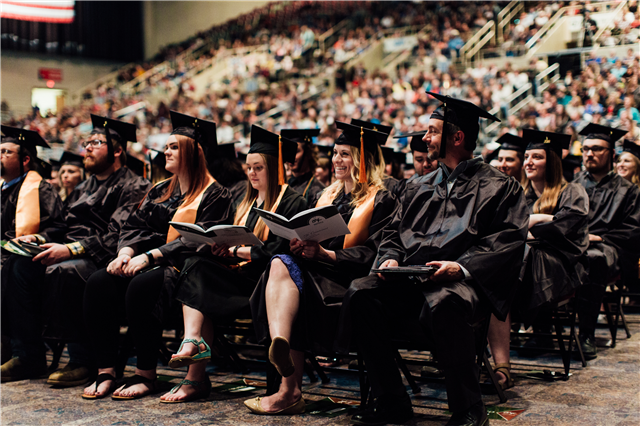 BSC recognizes Spring 2018 graduates - image