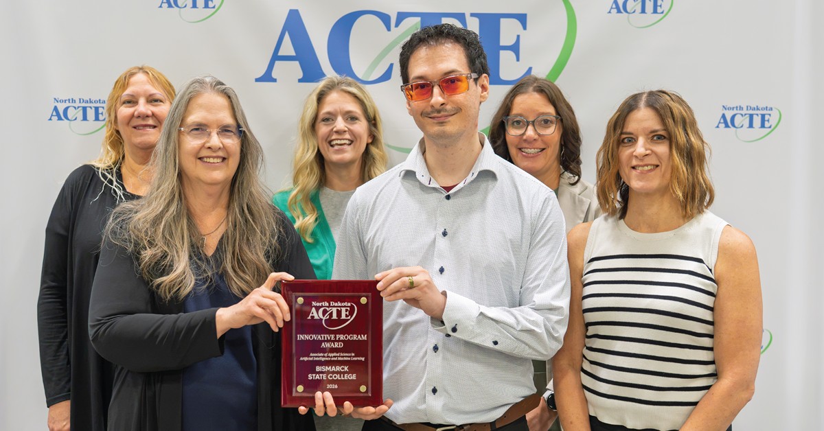 BSC artificial intelligence program receives 2026 NDACTE Innovative Program Award - Photo 